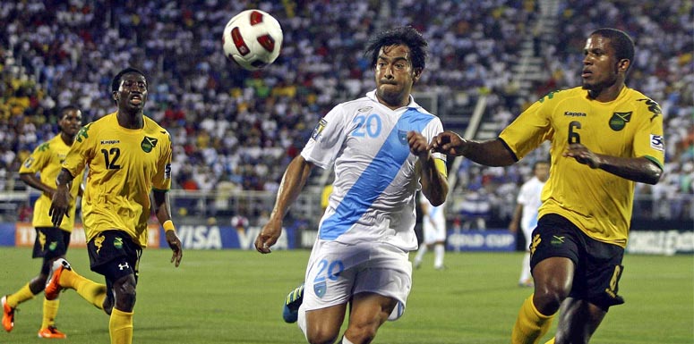 Carlos Ruiz scores FIVE goals in his final match for Guatemala, INSIDER