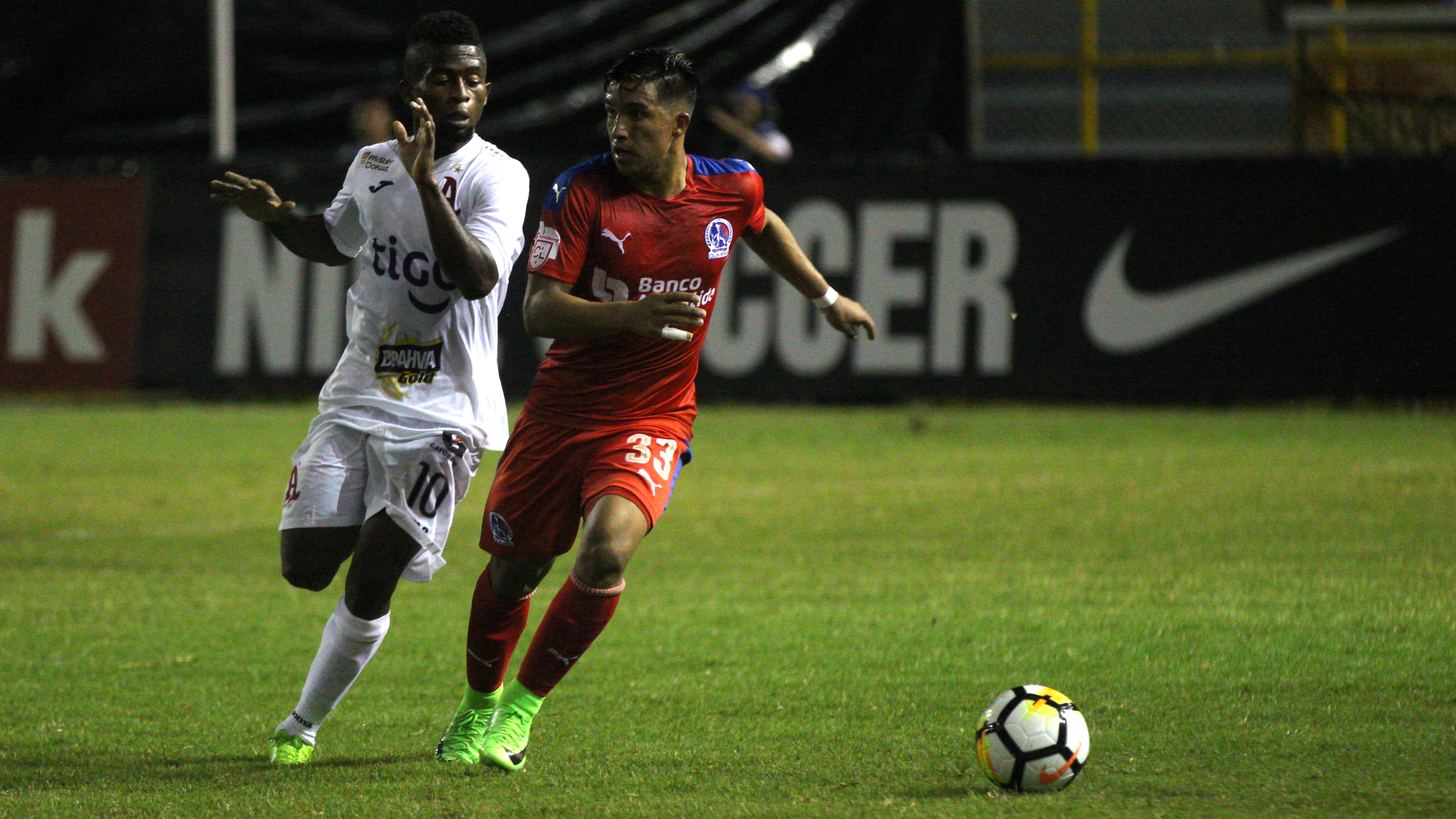 Olimpia praises Panamanian football, expects Plaza Amador test