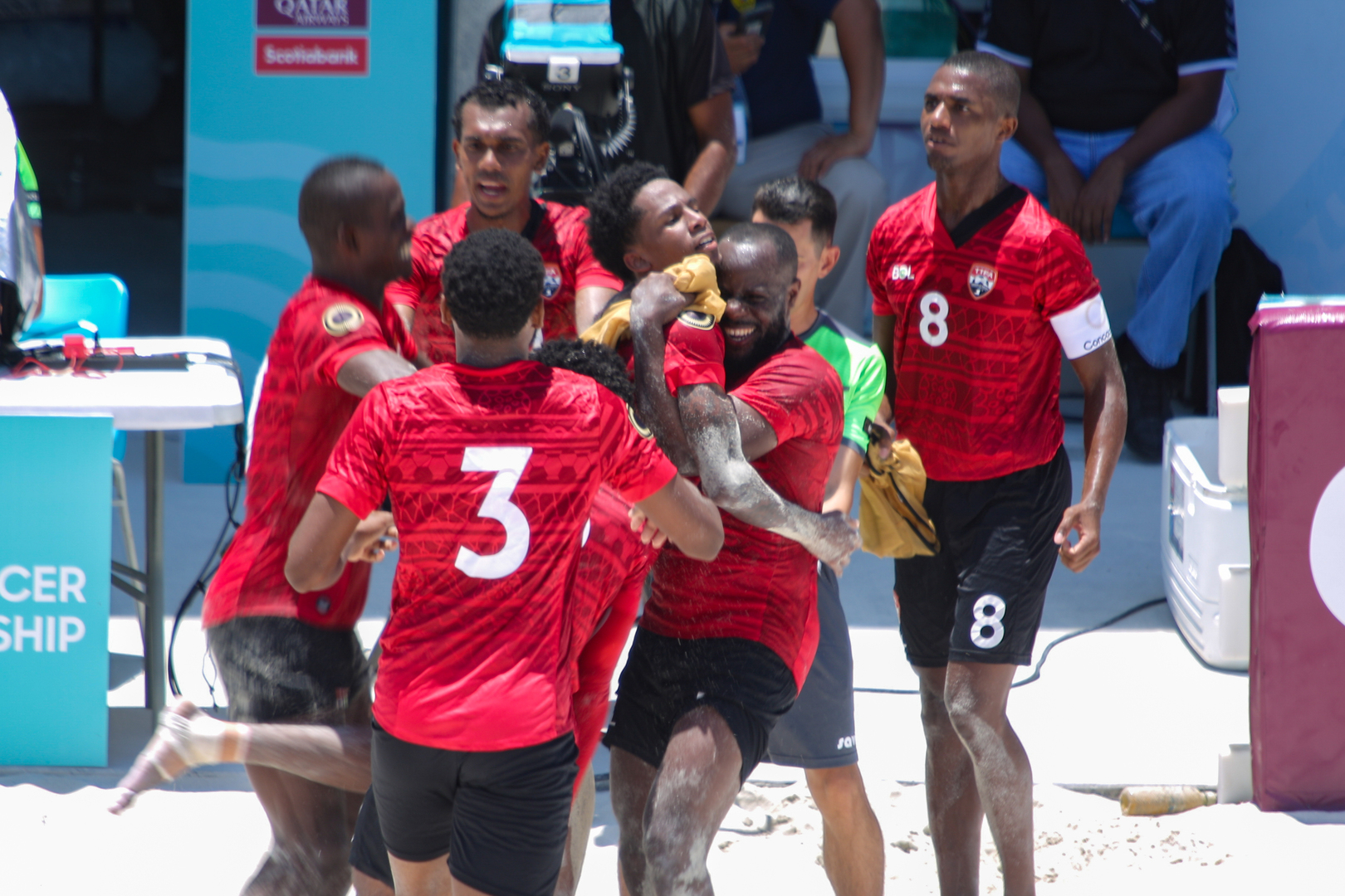 Trinidad y Tobago y Guatemala ganan y avanzan a octavos de final