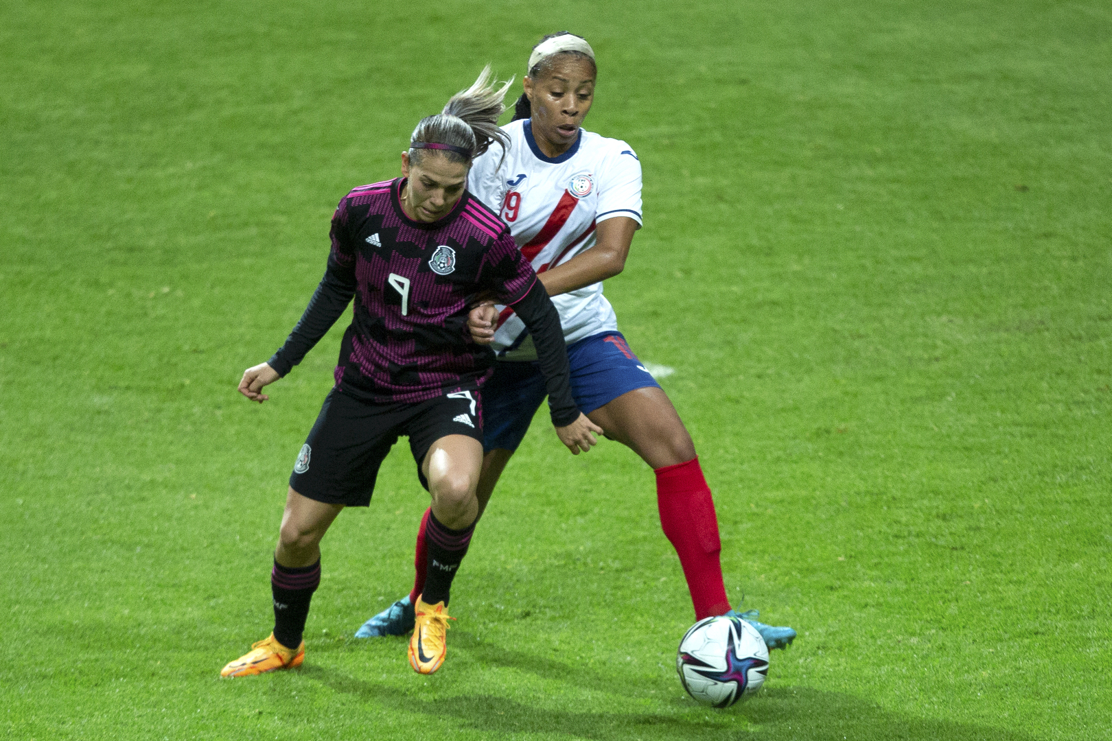 Women's Mexican Football Federation National Football Team Green