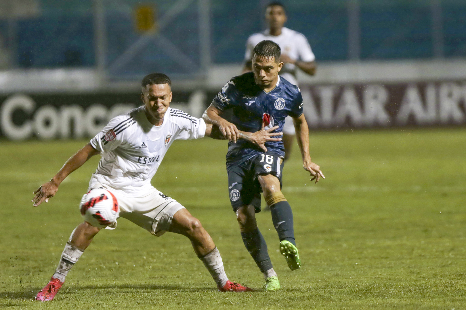 Tejeda, Hernandez goals help Motagua march forward