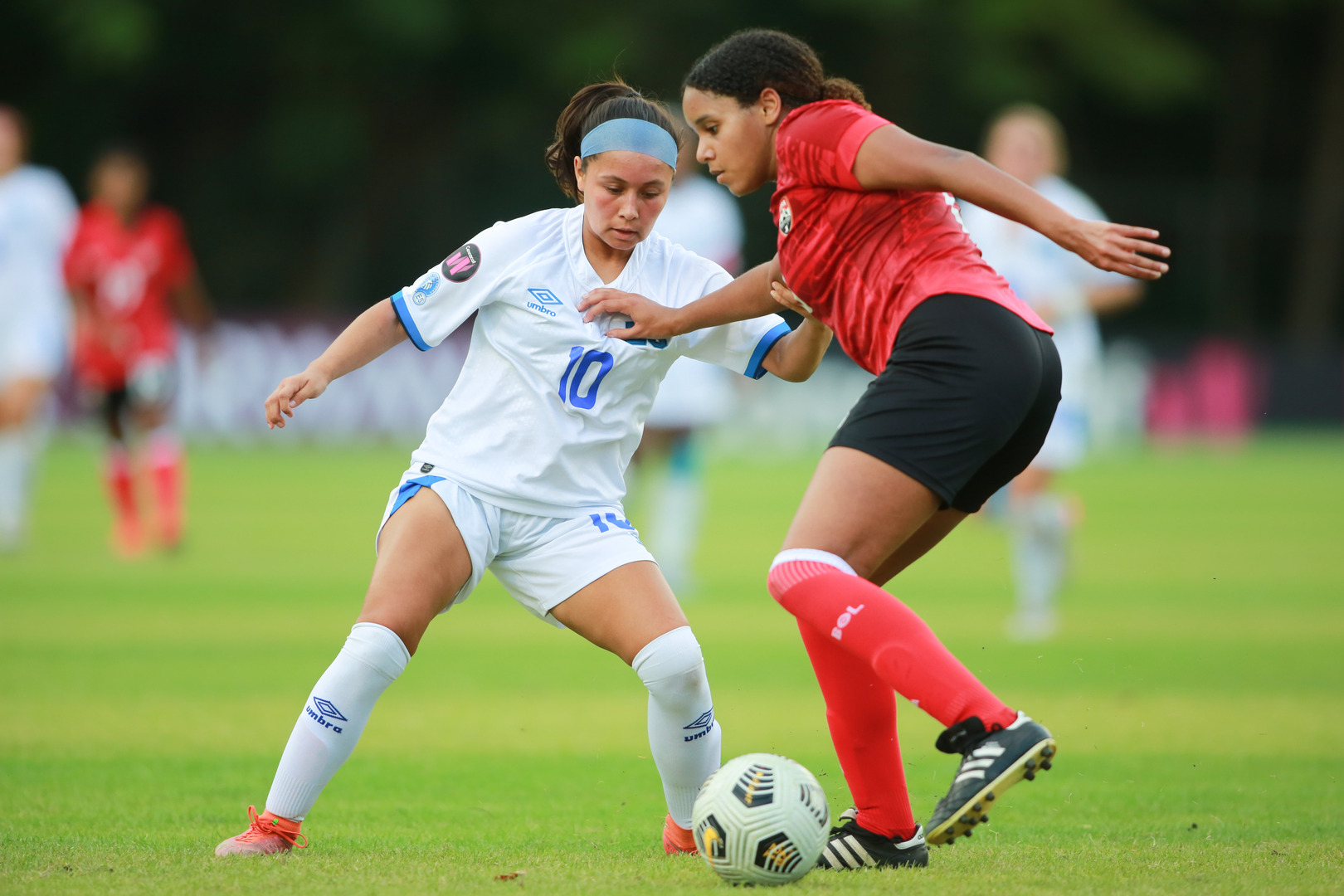 Canada, El Salvador Collect The Spoils To Start Cwu20